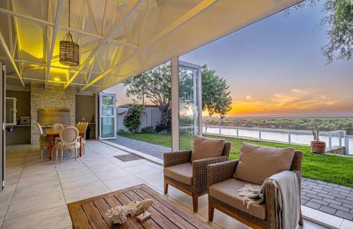 Colchester House | The River House - Addo Elephant Park