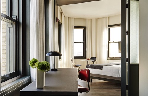 Wicker Park Hotel | The Robey, Chicago, a Member of Design Hotels