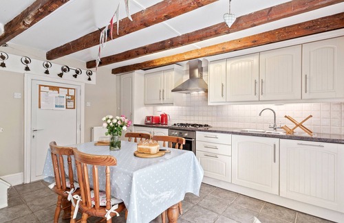 Fishguard Cottage | THE ROCK HOUSE, pet friendly, character holiday cottage in Fishguard