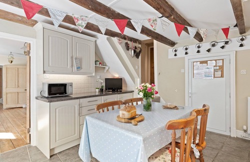 Fishguard Cottage | THE ROCK HOUSE, pet friendly, character holiday cottage in Fishguard