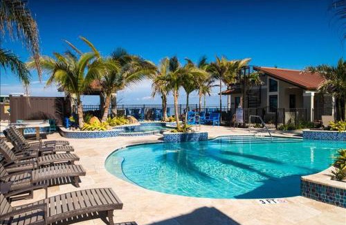Anna Maria Resort | The Rod and Reel Resort Suite 3