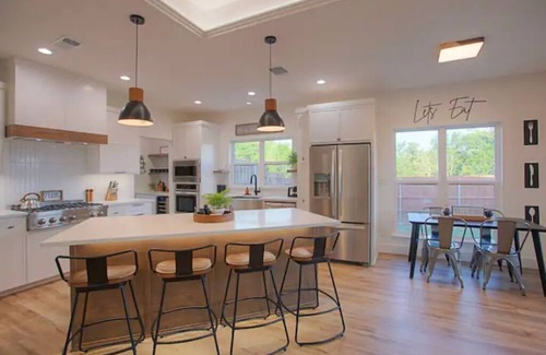 Denison House | The Rooftop