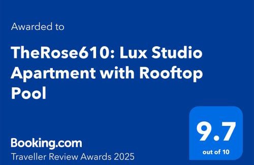 Bo'Kaap Apartment | The Rose 610 - Lux Studio Apartment with Rooftop Pool