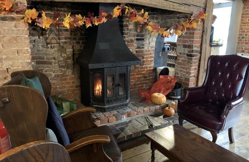 Elham Bed & Breakfast | The Rose and Crown