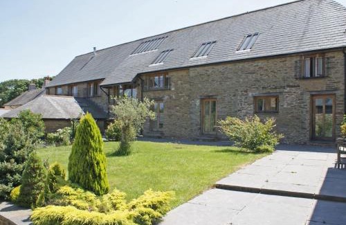 Washbourne House | The Roundhouse