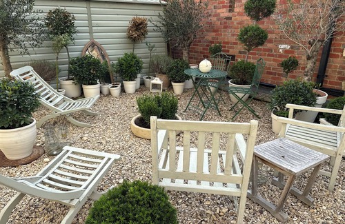 Southam House | The Rowan House Cotswolds Experience- 10 minuite walk to Cheltenham Race Course