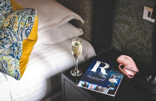 West End Hotel | The Rutland Hotel & Apartments
