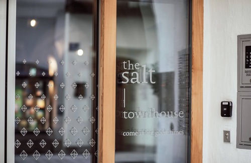 Hallein Apartment | the salt townhouse