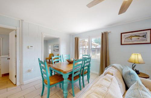 Flour Bluff House | The Saltbox