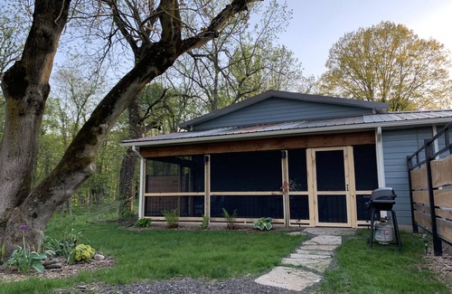 Cassopolis Apartment | The Sanctuary at Eby Farms