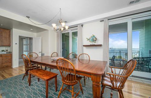Sandbridge Apartment | The Sanctuary - Serenity Now 418A