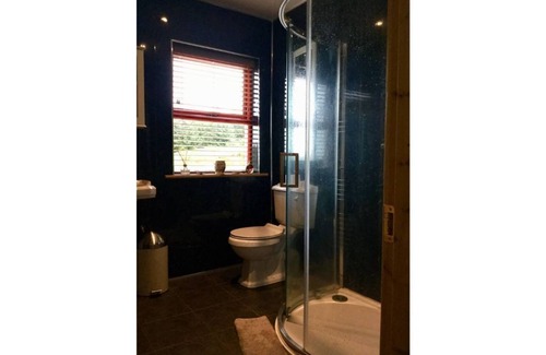 Murroogh Apartment | The Sanctuary: Studio 3 - An elegant getaway for 2