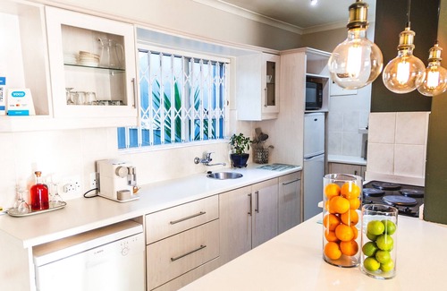 Sandbaai House | The Seagull Hermanus