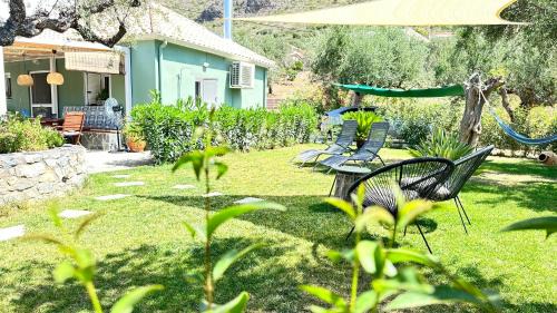 Katsaraiika House | The Secret Garden at Villa Georgia Kalamata