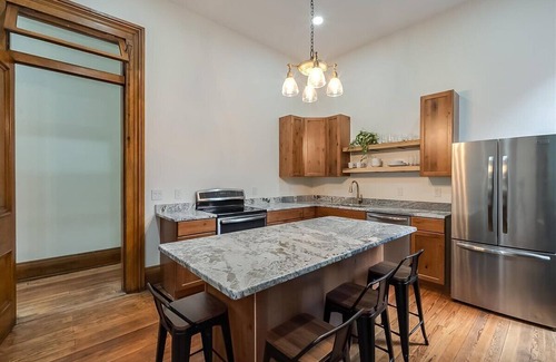 Frankfort Apartment | The Selbert - In the Heart of The Bourbon Trail!