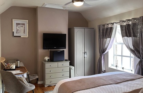 Jackfield Hotel | The Shakespeare Inn