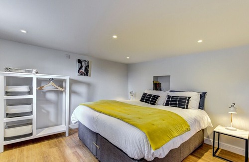 Bondgate Within House | The Sheep Pen - One Bedroom House, Sleeps 2