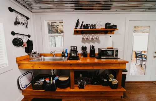 Wewahitchka Cabin | The "Shellcracker" on the Cutoff