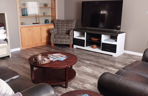 East Ely House | The Shopkeeper's Inn. nUnique property with history, In the heart of Ely, Nv.