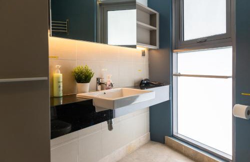 Sri Hartamas Apartment | The Signature Residence at Sri Hartamas - 2 pax