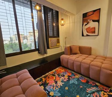 Khar Apartment | The SkyLoft Bandra Modern 1BHKwith PaidParking