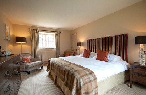 Lower Slaughter Hotel | The Slaughters Country Inn