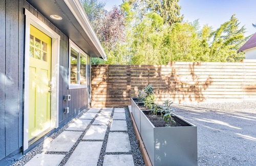 Greenwood House | The Spa Experience at Cute as a Button!