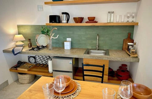 Vinorama Apartment | The Spacious Serenity Loft @ New Seaside Villa w/Infinity Pool,Spa & Surf