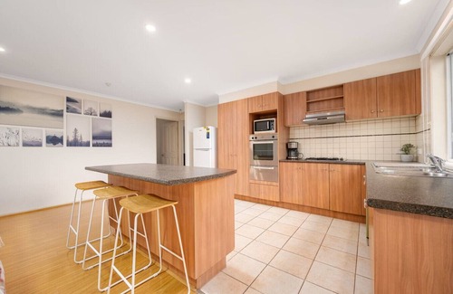 Skye House | The Spacious Peninsula Escape