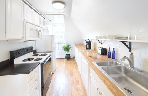 Saratoga Springs Bed & Breakfast | The Springwater B&B