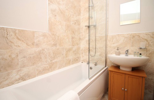 Uplands Apartment | The St James