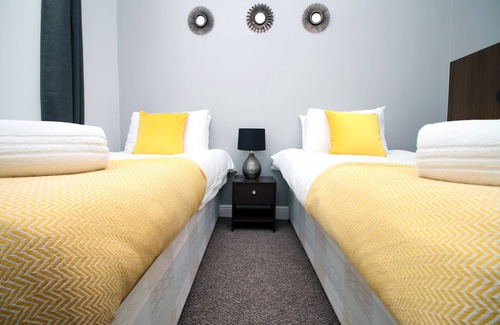 Uplands Apartment | The St James