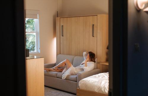 Asbury Park Hotel | The St Laurent Guest Rooms