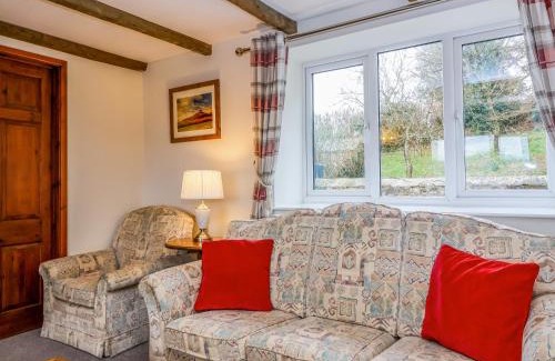 Lyme Regis Apartment | The Stable Cottage Apartment