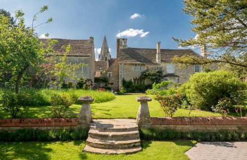 King's Cliffe House | The Stables