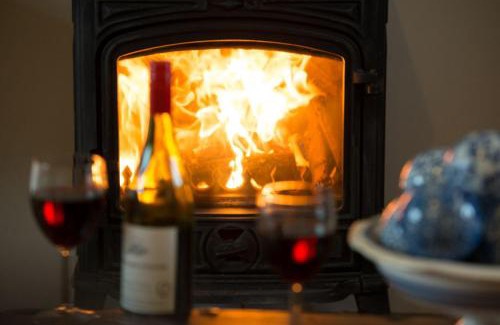 Halstead House | The Stables, relax in 5 star style and comfort with lovely walks all around