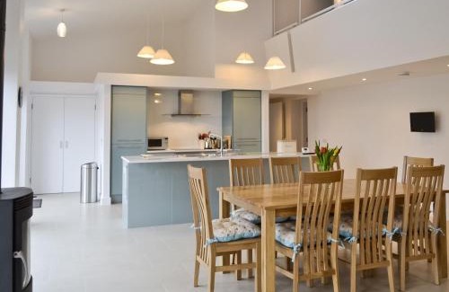 Aynho House | The Stalls - Nac