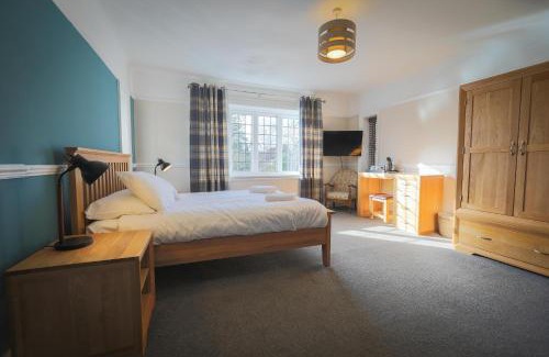 Lingfield Hotel | The Star Inn