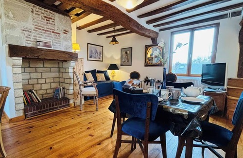 Honfleur House | The striped house in the historic heart of Honfleur