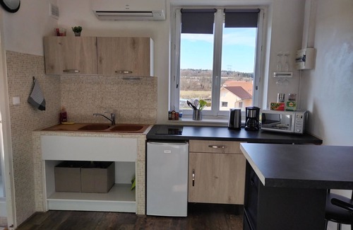 Hauteville-Lompnes Apartment | The Studio of the brochy -