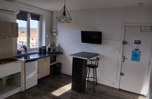 Hauteville-Lompnes Apartment | The Studio of the brochy -