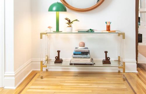 Center City Apartment | The Suites At The Touraine No 109