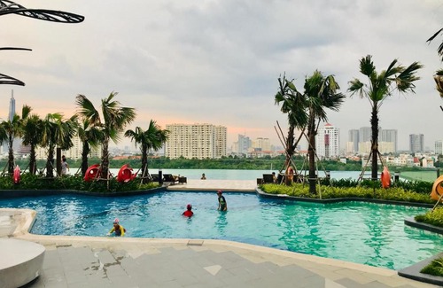 Thu Thiem Apartment | The Sun Avenue 1 Bedroom with pool & gym