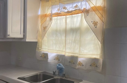 Saint Martins Apartment | The Sunflower Villa 7 minutes drive to beach
