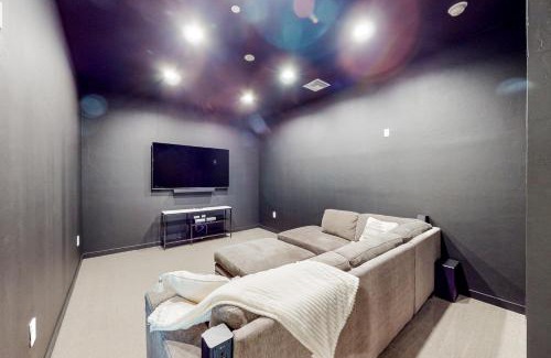 Dove Mountain House | The Sunrise Perch