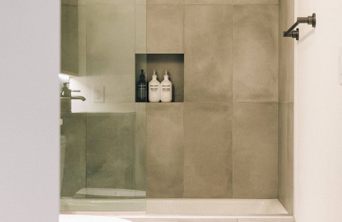 Eastern Malibu Hotel | The Surfrider Malibu