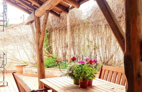 Aci Catena House | The sweet notes