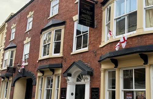 Stourbridge Hotel | The Talbot Hotel