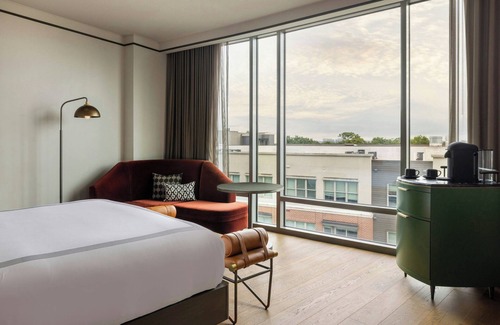 Buckhead Village Hotel | The Tess, Autograph Collection