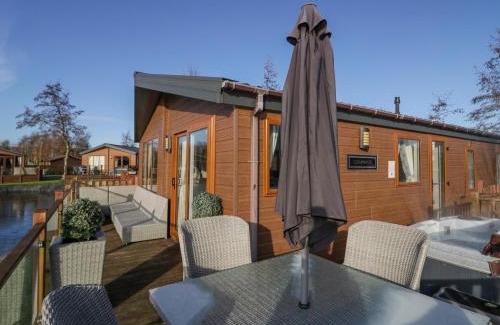 Yealand Conyers House | The Three Bears Lodge, Coniston Drive 11